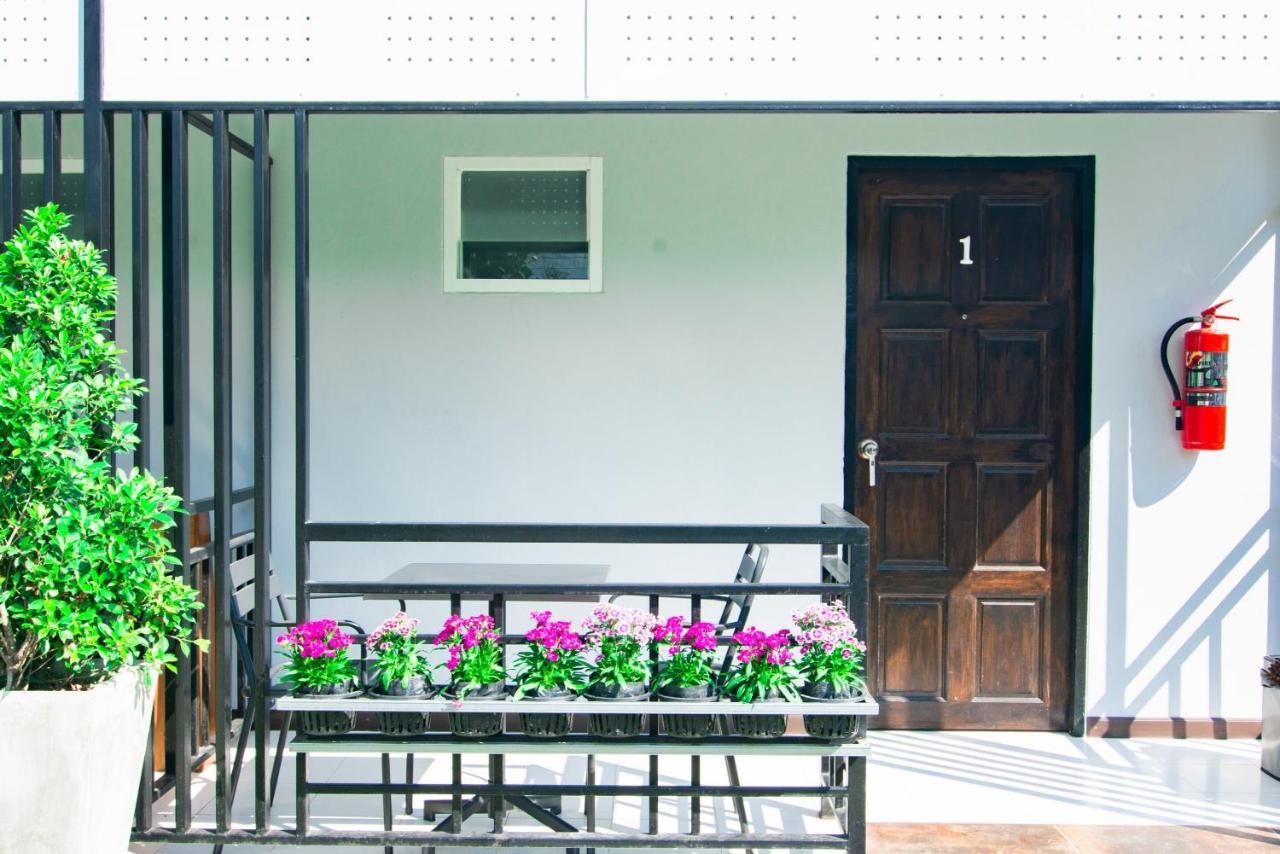Oyo 533 Runya Poolvilla Prachuap Khiri Khan Ngoại thất bức ảnh