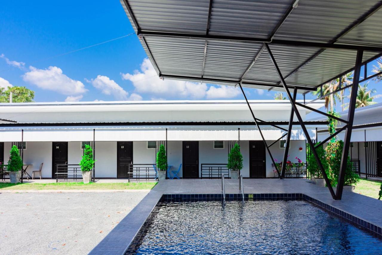 Oyo 533 Runya Poolvilla Prachuap Khiri Khan Ngoại thất bức ảnh