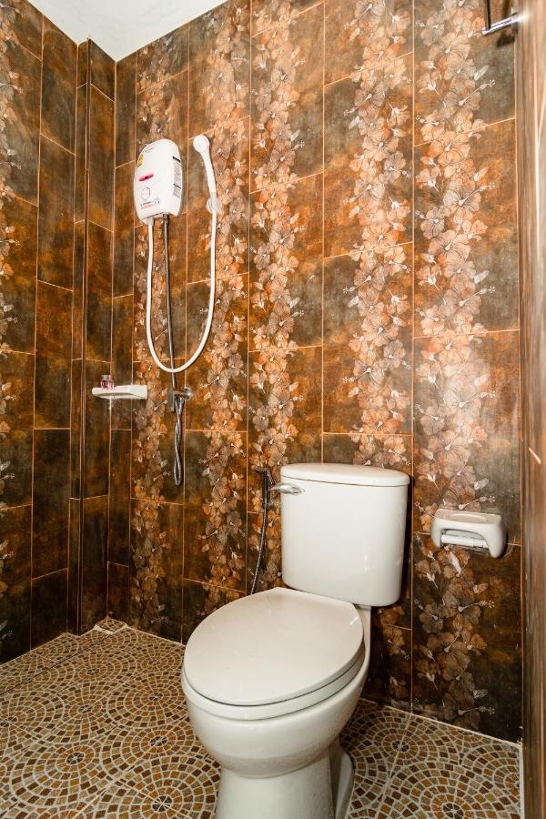 Oyo 533 Runya Poolvilla Prachuap Khiri Khan Ngoại thất bức ảnh